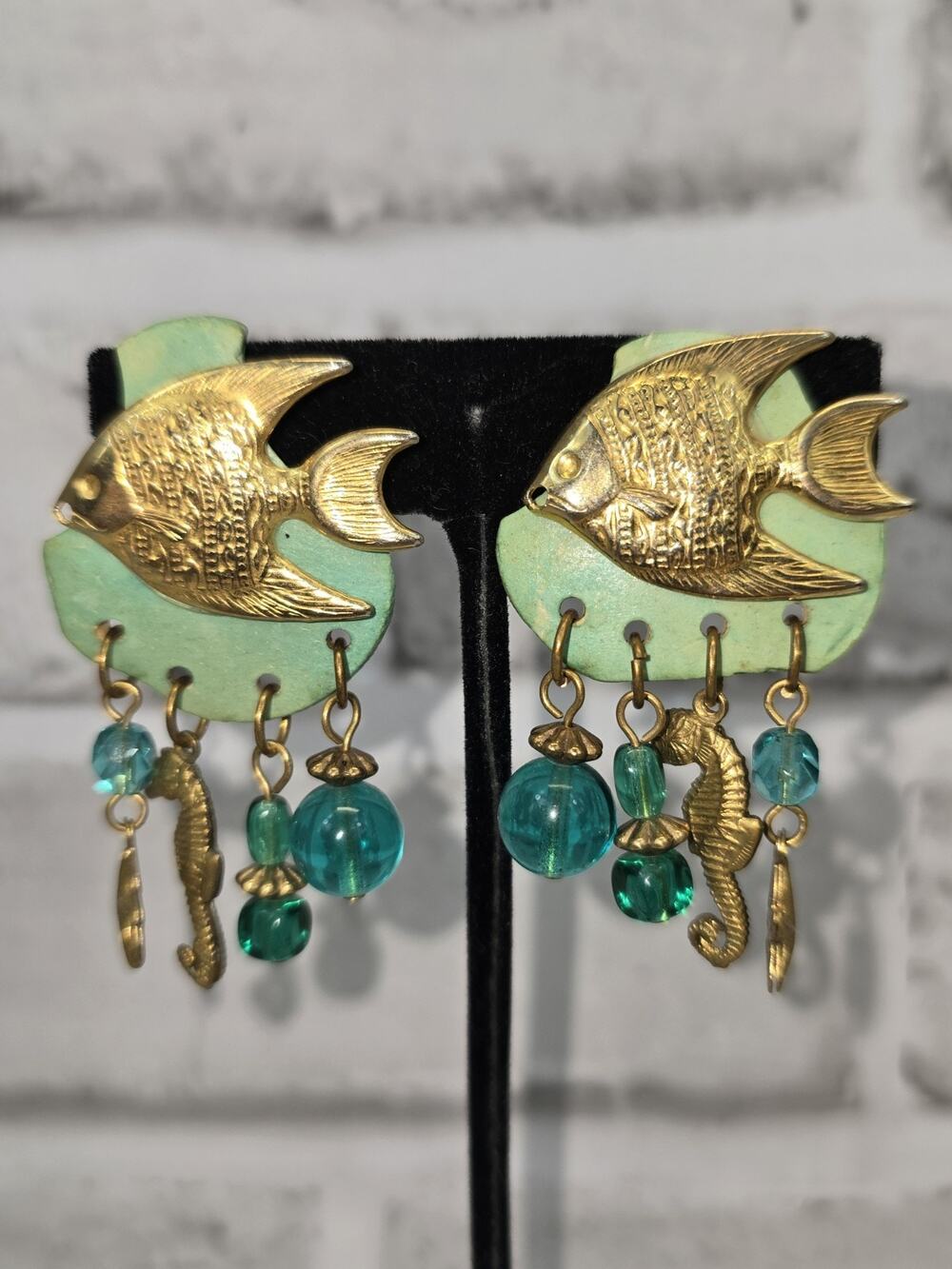 Vtg 80s/90s Coastal Ocean Fish Charm Statement ClipOn Earrings Retro Mermaidcore